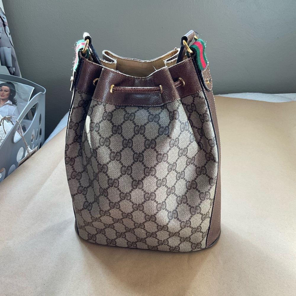 Vintage 1980s Gucci GG Canvas Brown Leather Drawstring Bucket Bag - Picture 6 of 10
